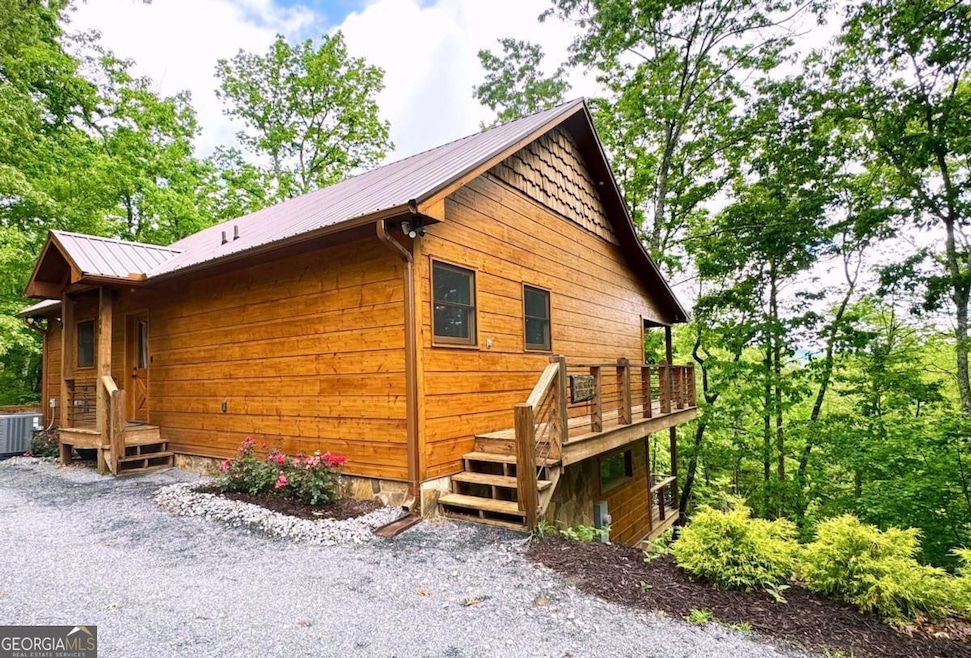 108 Crabapple Ln, Mineral Bluff, GA 30559 - photo 1
