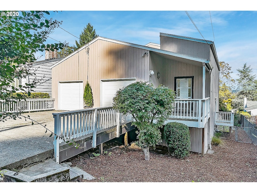 1101 Hemlock St, Lake Oswego, OR 97034 - photo 1