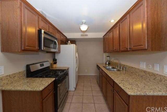 New Custom Kitchen with newer appliances;