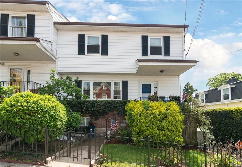 26 Main St, Irvington, NY 10533 - photo 1