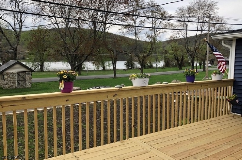 2 Hill Dr, Belvidere, NJ 07823 - photo 1