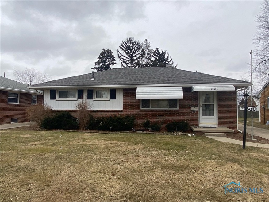 4338 288th St, Toledo, OH 43611 - photo 1