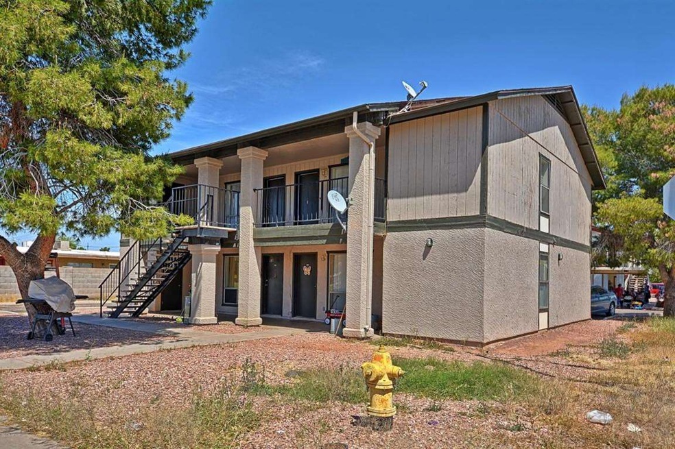 Fourplex (1)