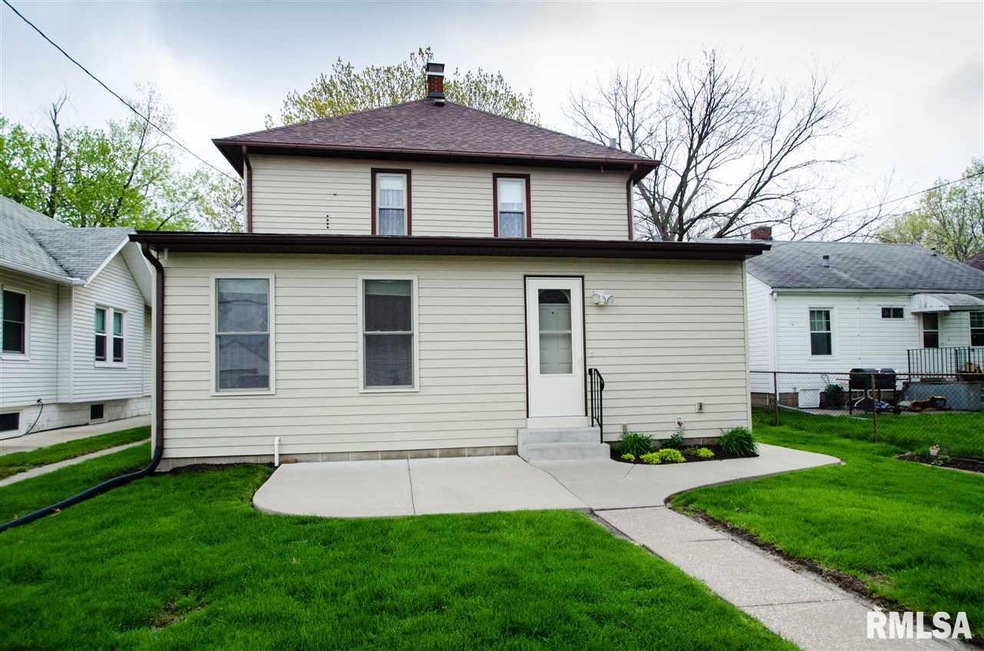 2017 3rd St, Moline, IL 61265 - photo 1