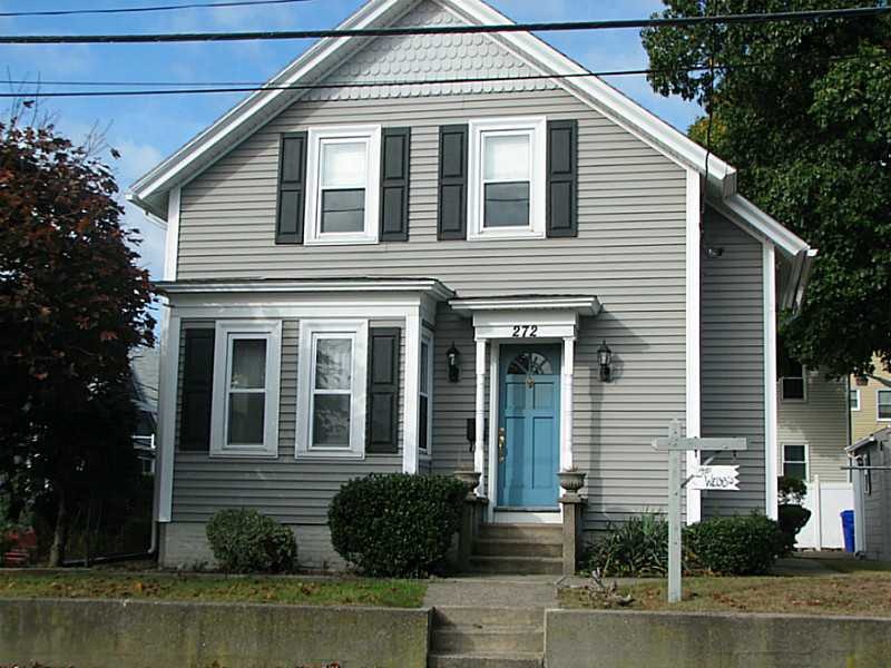 272 Mendon Ave, Pawtucket, RI 02861 - photo 1