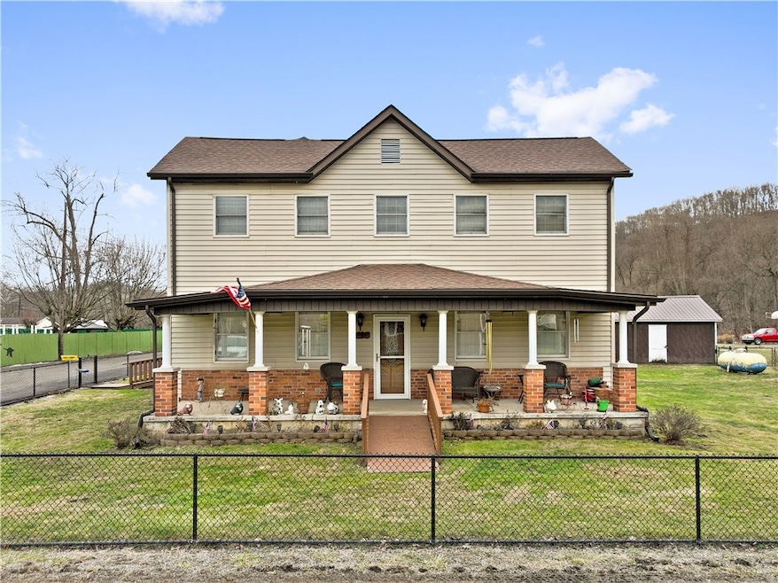 WELCOME HOME TO 707 LAYTON ROAD~