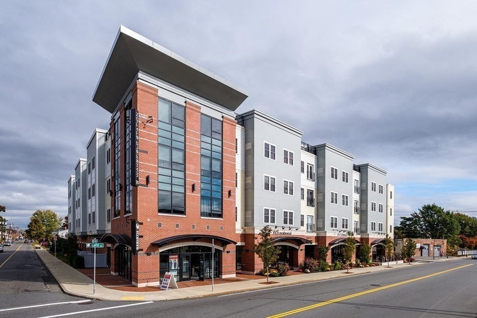 175 North Ave unit 211, Wakefield, MA 01880 - photo 1