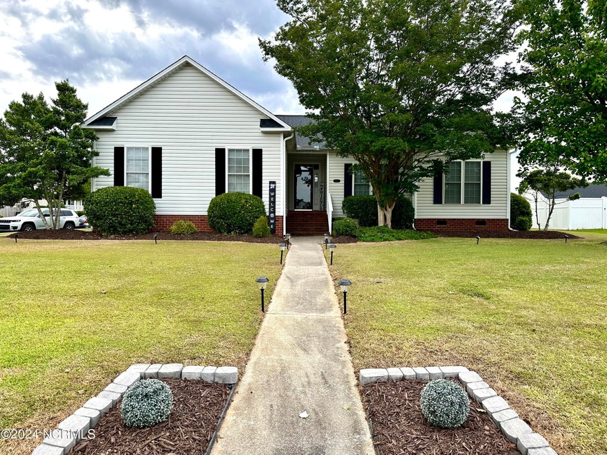 2177 Winder Dr, Winterville, NC 28590 - photo 1