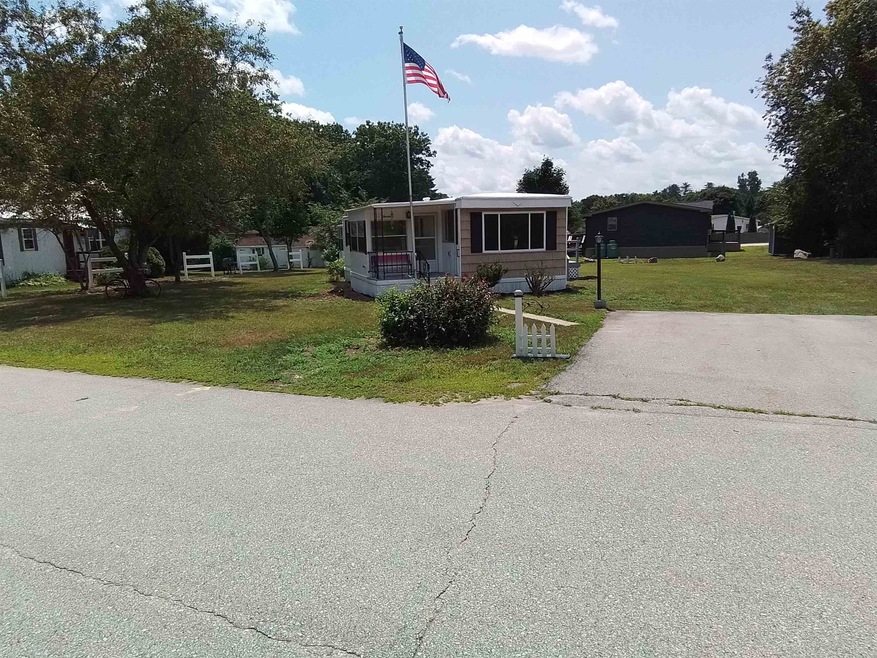 14 Knights Ln, Epsom, NH 03234 - photo 1