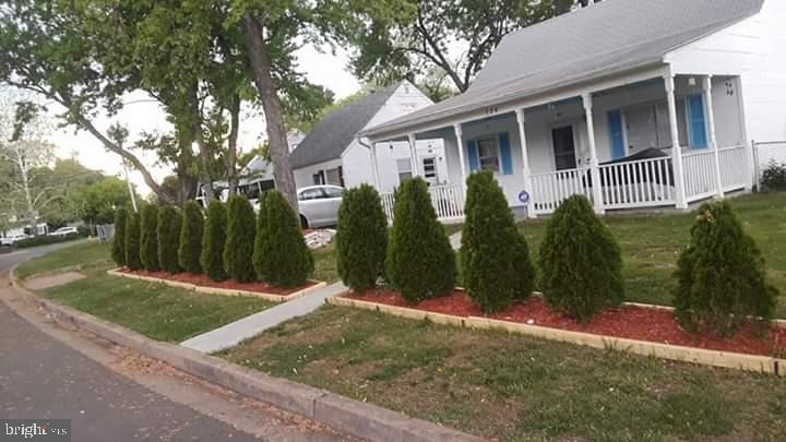 124 Polk Dr, Manassas Park, VA 20111 - photo 1