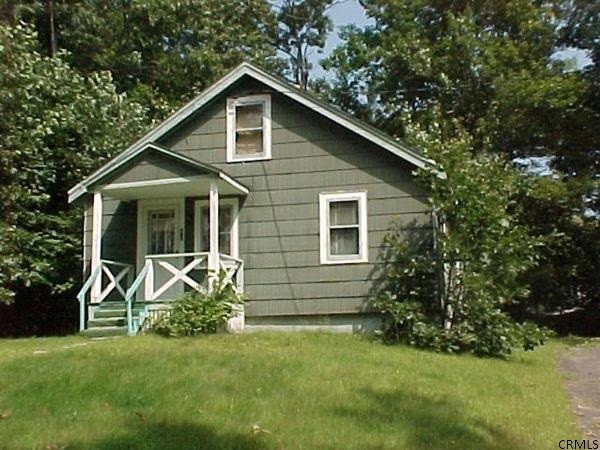 63 Bloomingdale Ave, Gloversville, NY 12078 - photo 1