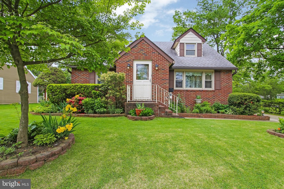 119 S Terrace Ave, Maple Shade, NJ 08052 - photo 1