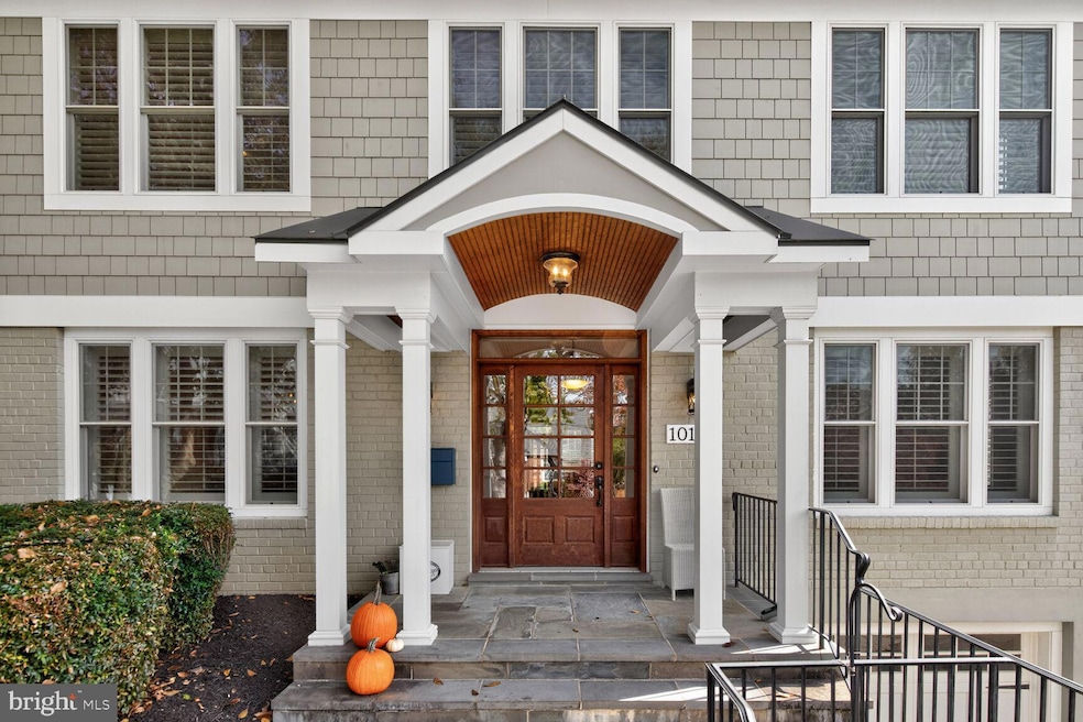 Under Contract $1,695,000