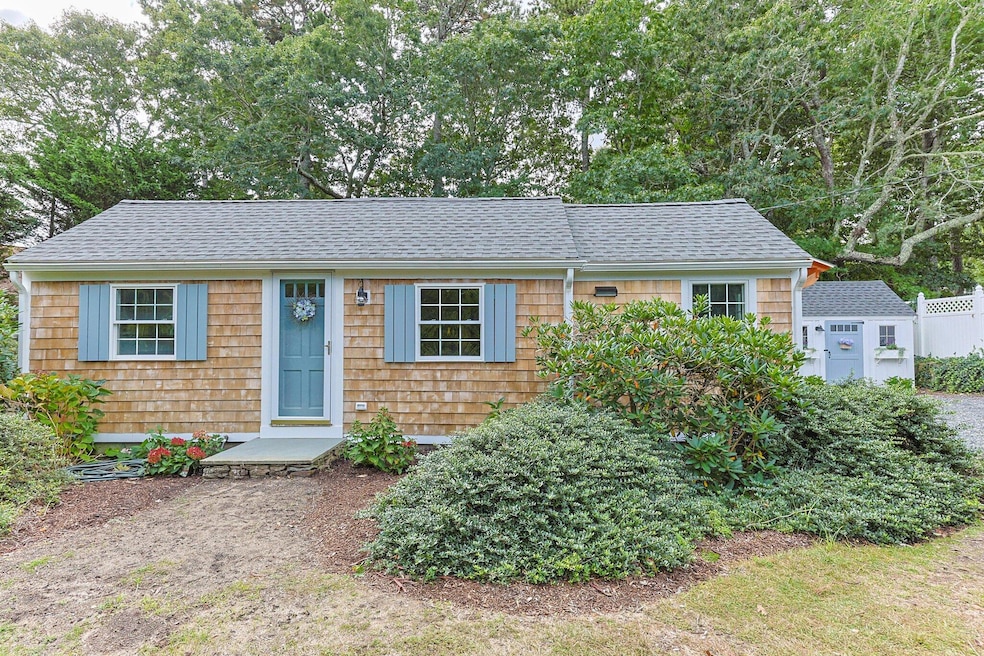 3-web-or-mls-384a-n-dennis-rd