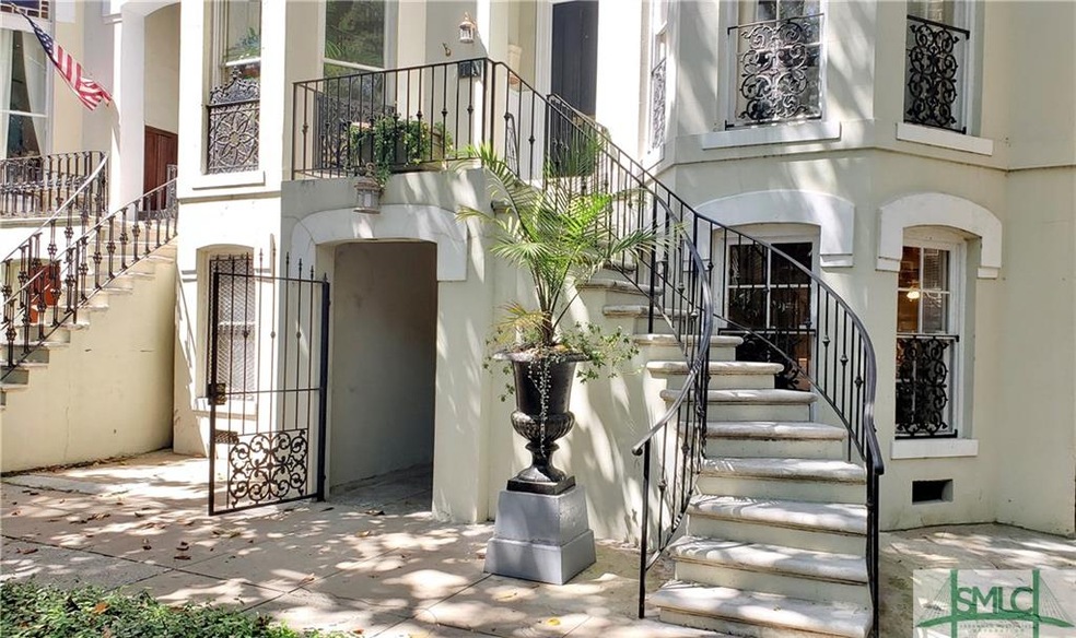 405 E Charlton St unit B, Savannah, GA 31401 - photo 1