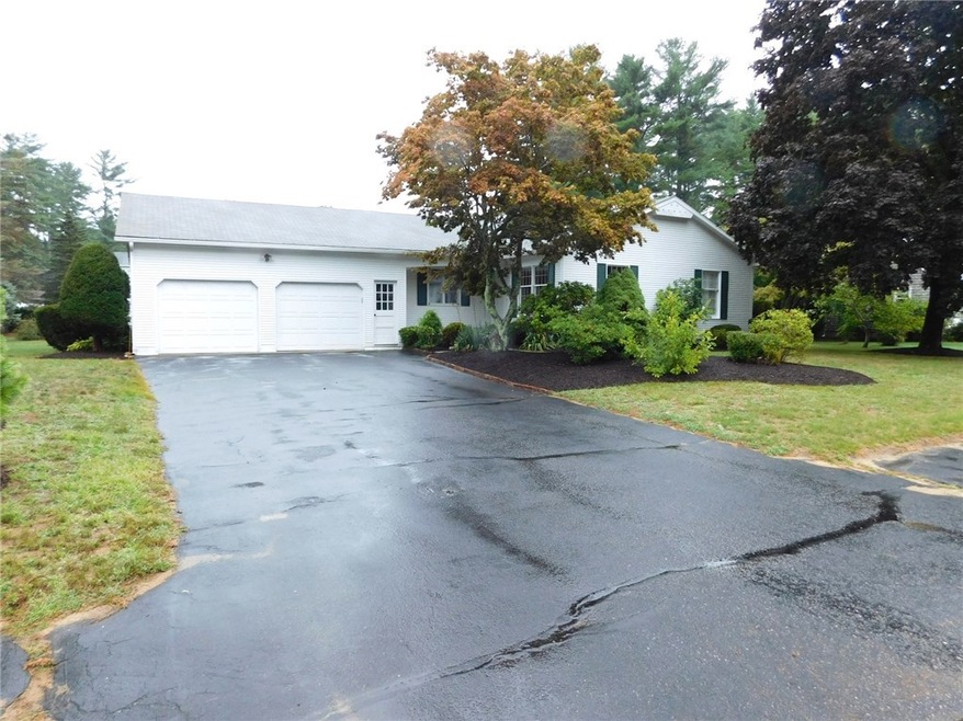 5 Peach Tree Ln, Coventry, RI 02816 - photo 1