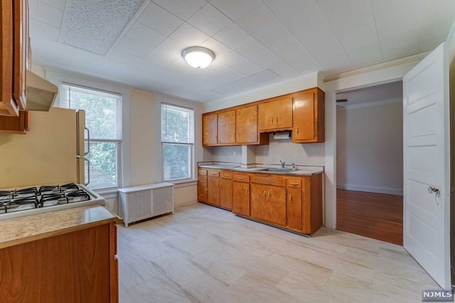 142 Allwood Rd unit 1L, Clifton, NJ 07014 - photo 1