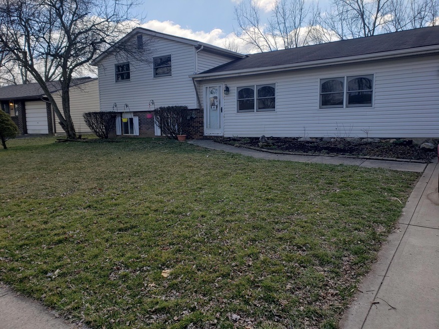 2883 Bretton Woods Dr, Columbus, OH 43231 - photo 1