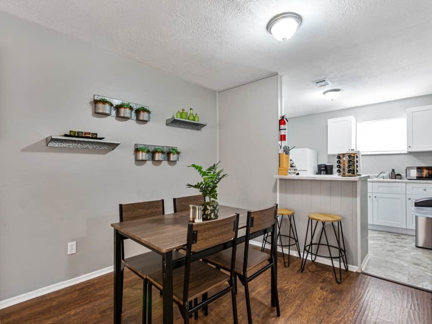 3631 N Macgregor Way unit 2, Houston, TX 77004 - photo 1