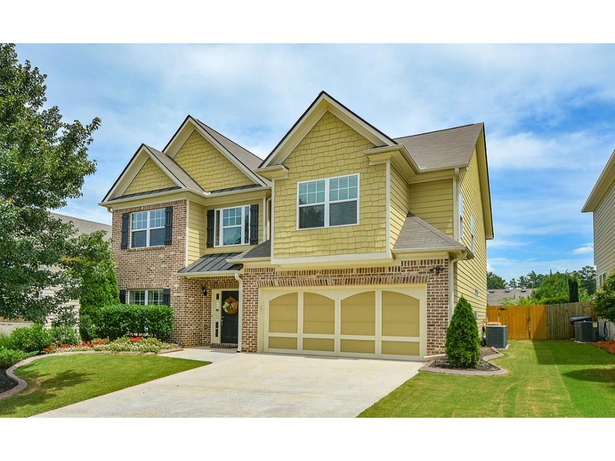 5975 Trail Hikes Dr, Sugar Hill, GA 30518 - photo 1