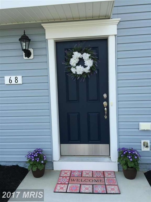 68 Lieutenant Ct, Bunker Hill, WV 25413 - photo 1