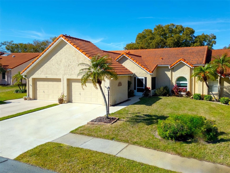Welcome home to Golf View Villas in Highland Lakes!