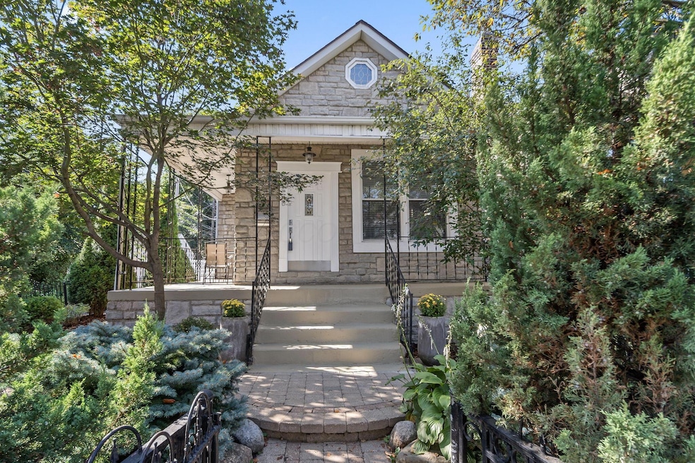 475 W 2nd Ave, Columbus, OH 43201 - photo 1