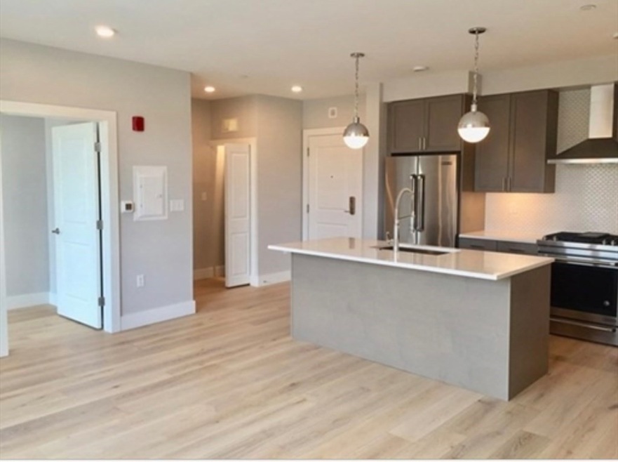 1650 Commonwealth Ave unit 309, Boston, MA 02135 - photo 1