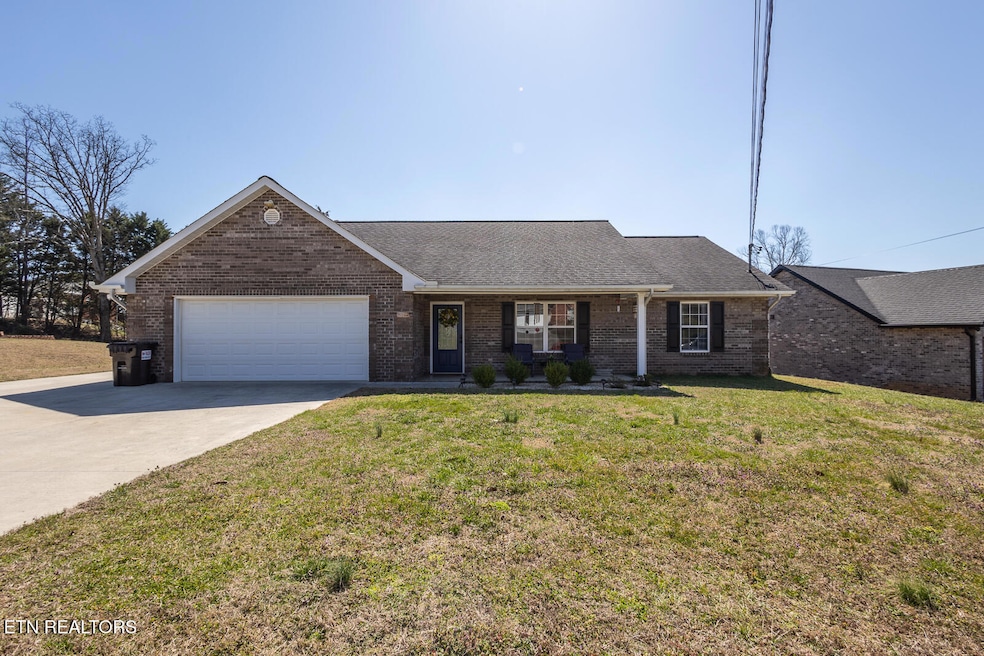 Sold $325,000