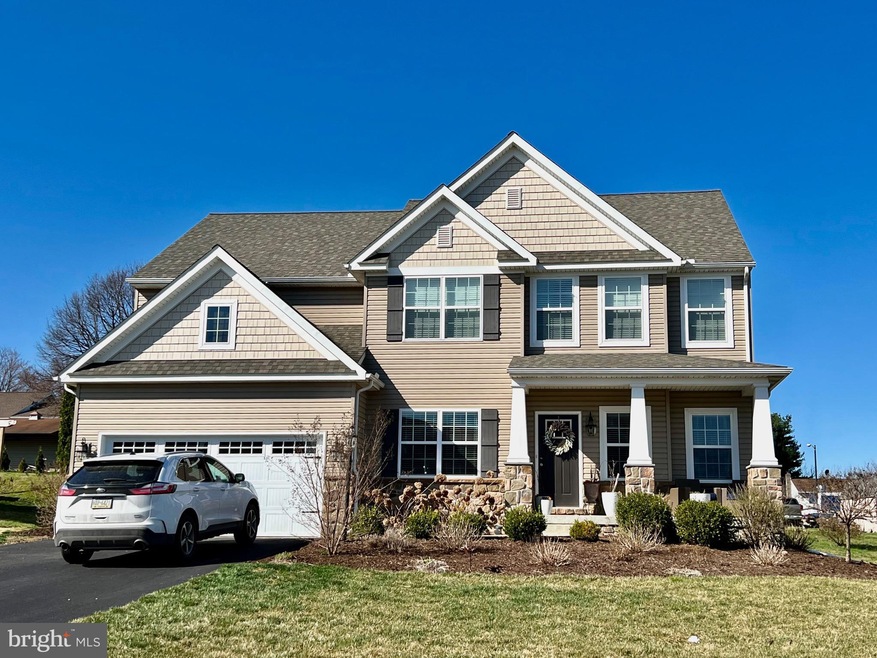 114 Country Side Ln, Leola, PA 17540 - photo 1