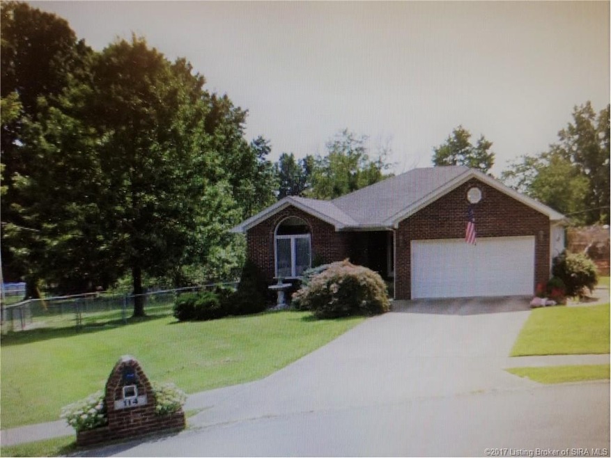 114 Dale Ct, New Albany, IN 47150 - photo 1