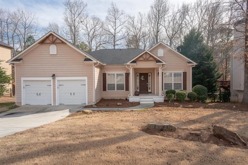 8146 N Links Dr, Covington, GA 30014 - photo 1