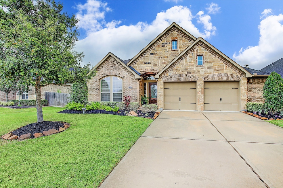 2010 Mariposa Edge Ln, Richmond, TX 77469 - photo 1