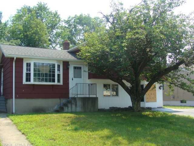146 Townsend Ave, Waterbury, CT 06705 - photo 1