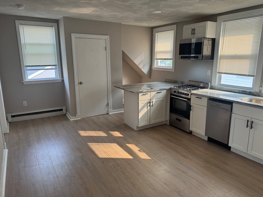 For Rent $2,100/month