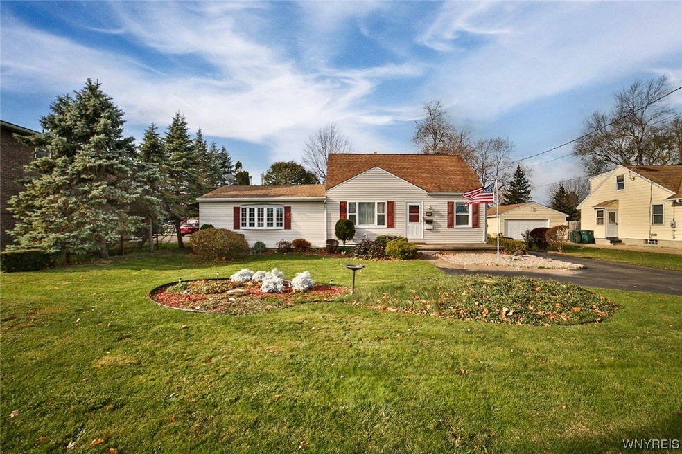 1426 Nash Rd, North Tonawanda, NY 14120 - photo 1