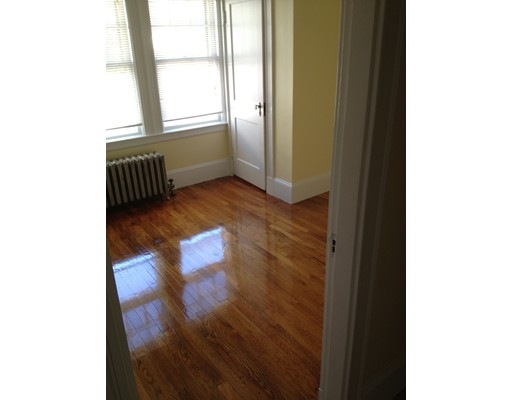 3 Foster St, Boston, MA 02109 - photo 1