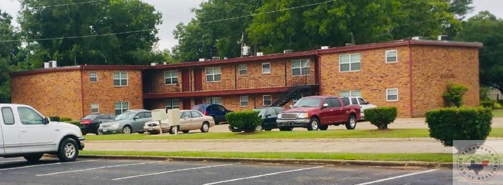 425 & 501 Westlawn, Texarkana, TX 75501 - photo 1