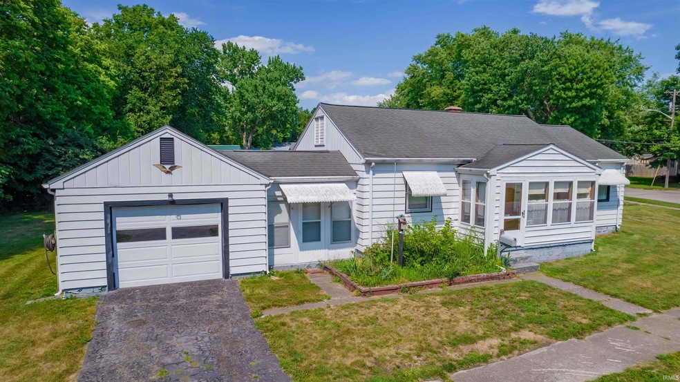 698 Ferry St, Wabash, IN 46992 - photo 1