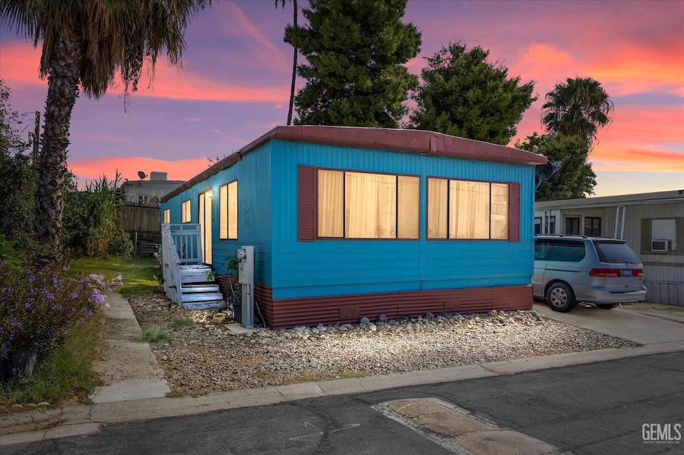 8300 Kern Canyon Rd unit 133, Bakersfield, CA 93306 - photo 1