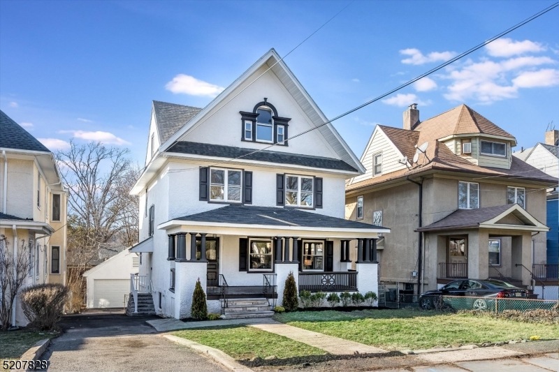 571 Lincoln Ave, Orange, NJ 07050 - photo 1