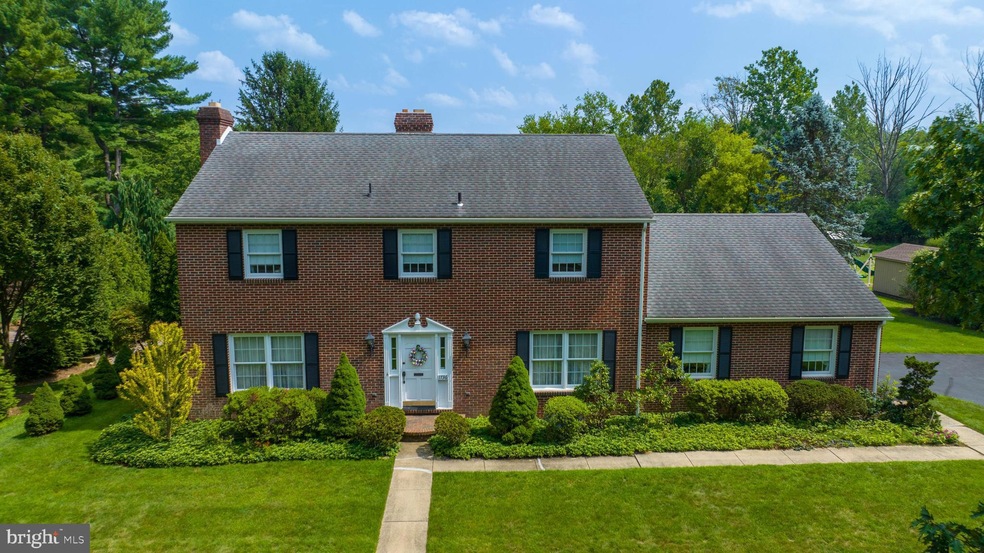 1736 Reading Blvd, Reading, PA 19610 - photo 1