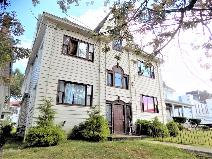 426 Colfax Ave, Scranton, PA 18510 - photo 1