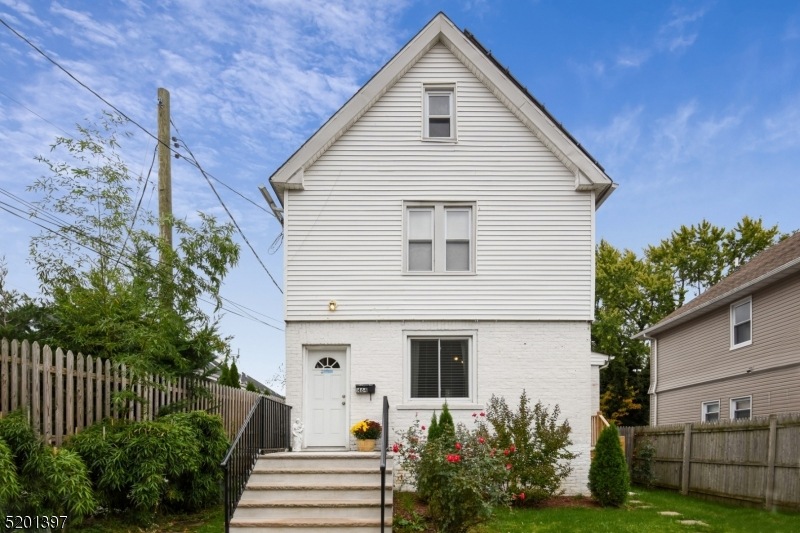 1464 Mccrea Place, Plainfield, NJ 07062 - photo 1