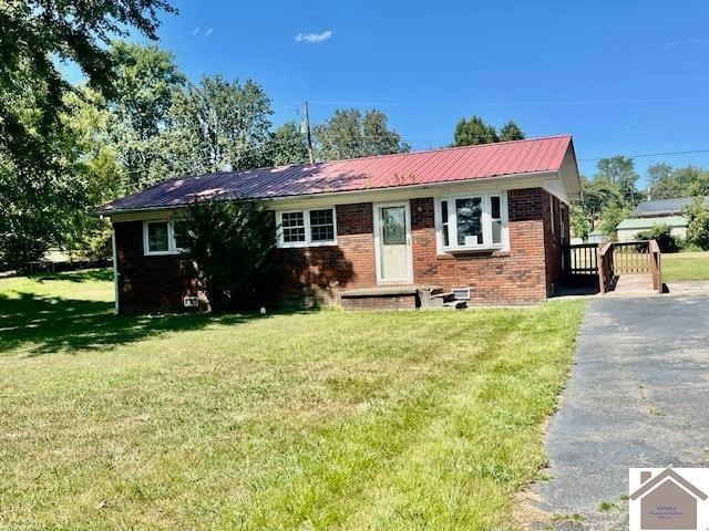 705 Chadd St, Marion, KY 42064 - photo 1