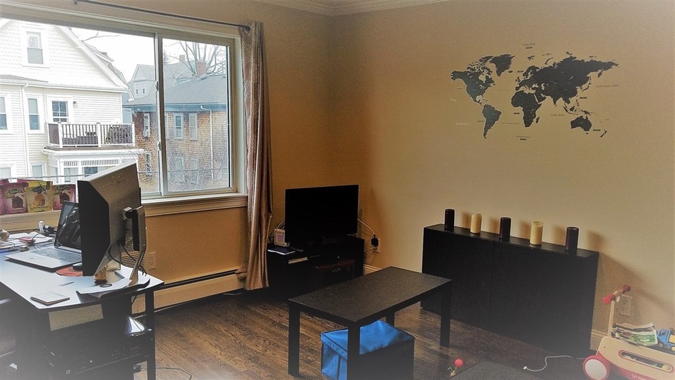 71 Oxford Ave unit 5, Cambridge, MA 02138 - photo 1