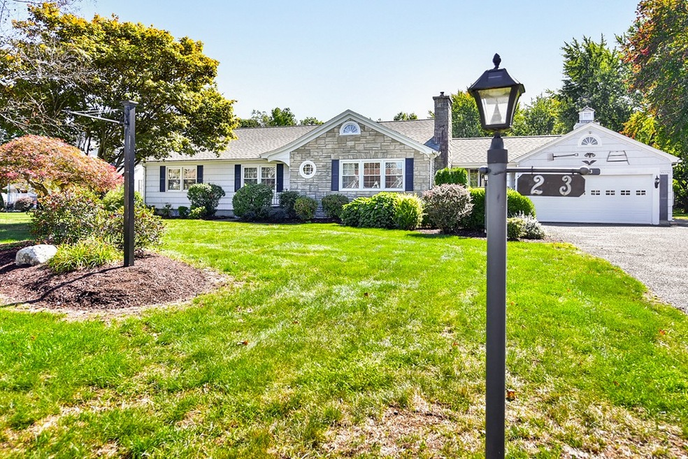 23 Cady St, Ludlow, MA 01056 - photo 1