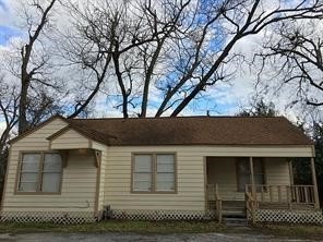 3921 Melbourne St, Houston, TX 77026 - photo 1