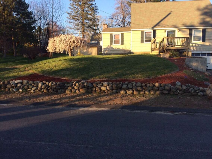 383 Perley Ave, Pembroke, NH 03275 - photo 1