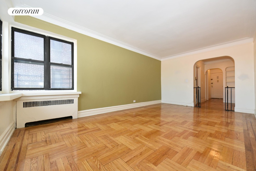 Origin North Valentine unit 5-D, Bronx, NY 10458 - photo 1